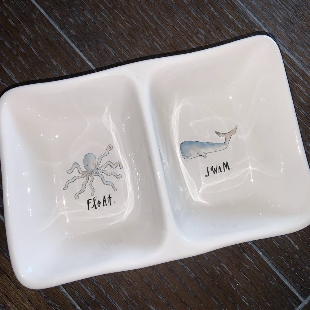 Rae Dunn Float/Swim Divided Dish